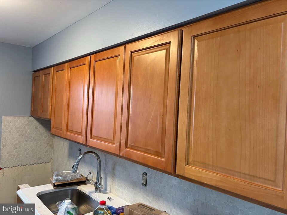 311 Ryers Ave in Cheltenham, PA - Building Photo