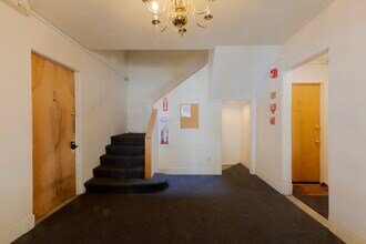 1400 Commonwealth Ave in Boston, MA - Building Photo - Building Photo