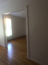 175 Dillingham Hill Rd, Unit Dillingham B in Auburn, ME - Foto de edificio - Building Photo