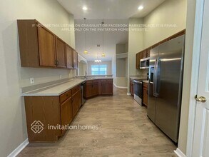 6908 Jamestown Manor Dr in Riverview, FL - Building Photo - Building Photo