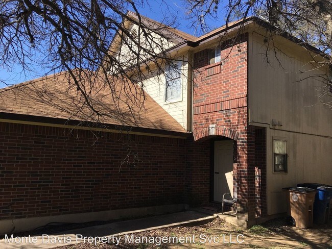 9712 Sugar Hill Dr in Austin, TX - Building Photo - Building Photo