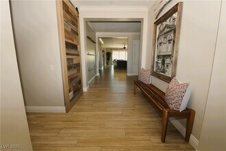 421 Foxhall Rd in Henderson, NV - Building Photo - Building Photo