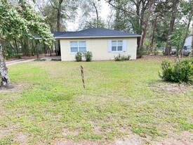 3930 Roswell Dr in Tallahassee, FL - Building Photo