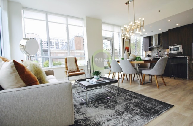 property at 740 N Hudson Ave