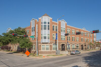 Square9 Apartment Homes in Denton, TX - Building Photo - Building Photo