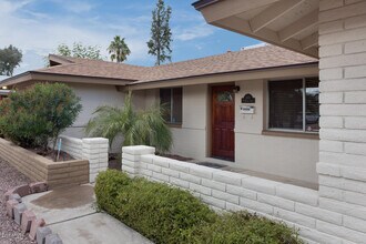 610 E Malibu Dr in Tempe, AZ - Building Photo - Building Photo