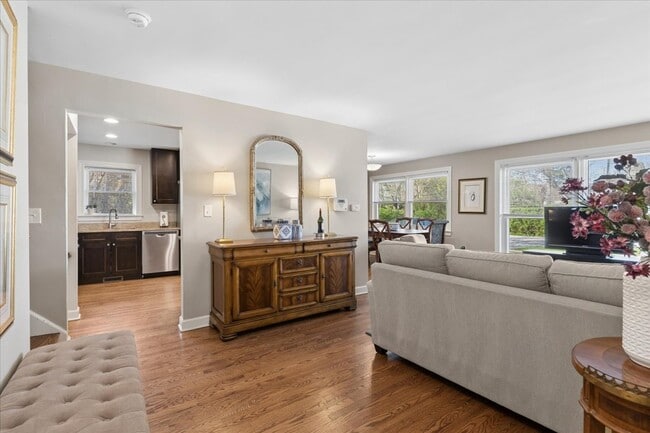 510 Knox Ave in Wilmette, IL - Building Photo - Building Photo