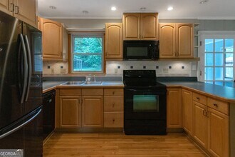 2350 Wakita Ct SE in Marietta, GA - Building Photo - Building Photo