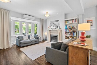 89 Whitehall Rd in Toronto, ON - Building Photo - Building Photo