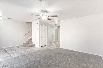 3694 Calypso Beach Ct in Las Vegas, NV - Building Photo - Building Photo