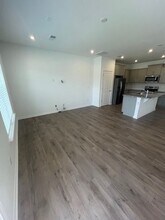 10037 Guardian Dr in Charlotte, NC - Building Photo - Building Photo