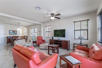 8435 Lakeview Trail in Parkland, FL - Building Photo - Building Photo