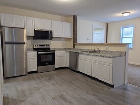 24 Harvey St in St Johnsbury, VT - Building Photo