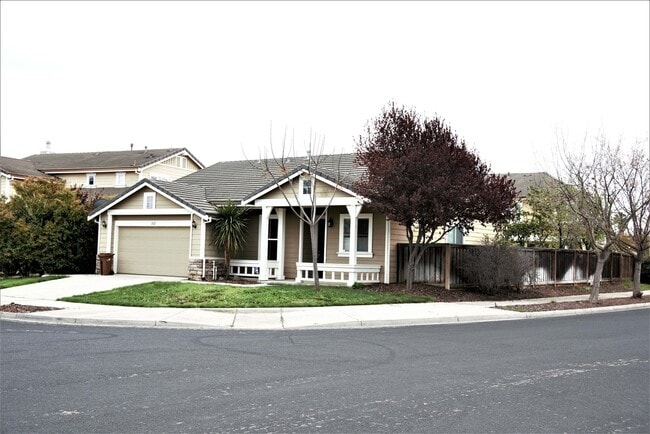 property at 208 Carter Pl