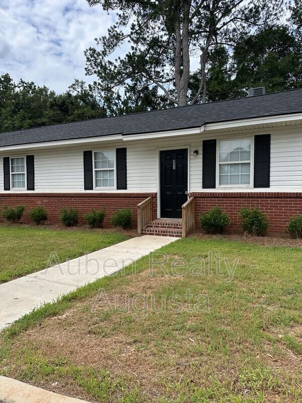property at 453 Monetta St S E