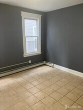 107 Baldwin St in New Brunswick, NJ - Building Photo - Building Photo