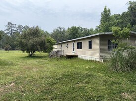 54336 Vontz Cir in Callahan, FL - Building Photo