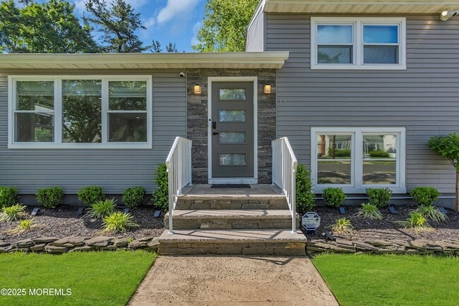 14 Fulton Ave in West Long Branch, NJ - Building Photo - Building Photo