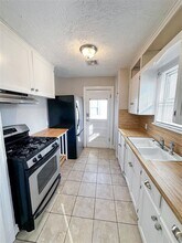 835 NW 17th St in Lawton, OK - Foto de edificio - Building Photo