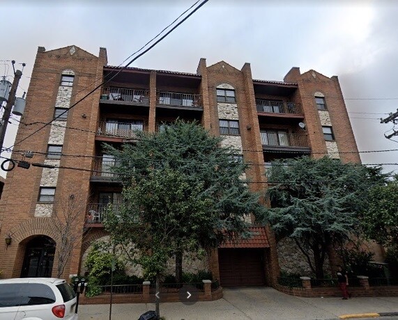 9249 John F. Kennedy Blvd in North Bergen, NJ - Building Photo
