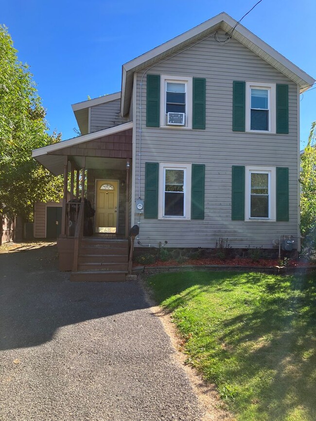 property at 306 E Ellis St