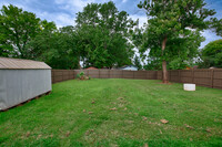 3315 7th Ave SW in Huntsville, AL - Building Photo - Building Photo