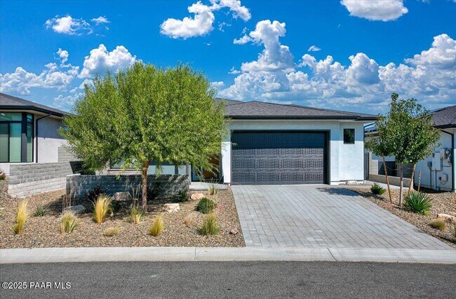 5744 E Killen Loop in Prescott Valley, AZ - Building Photo - Building Photo