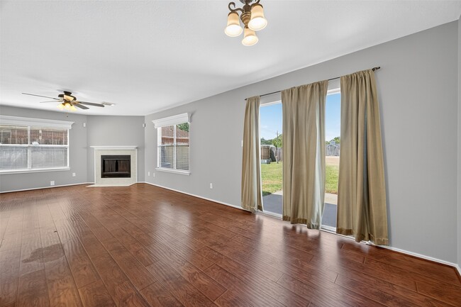 property at 1107 Pennygent Ln