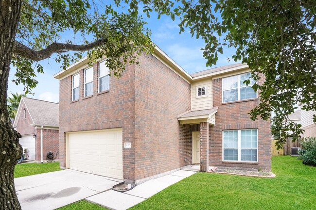 14815 Hillside Woods Ct in Houston, TX - Building Photo - Building Photo