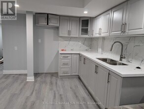 62 Swordfish Dr in Whitby, ON - Building Photo - Building Photo