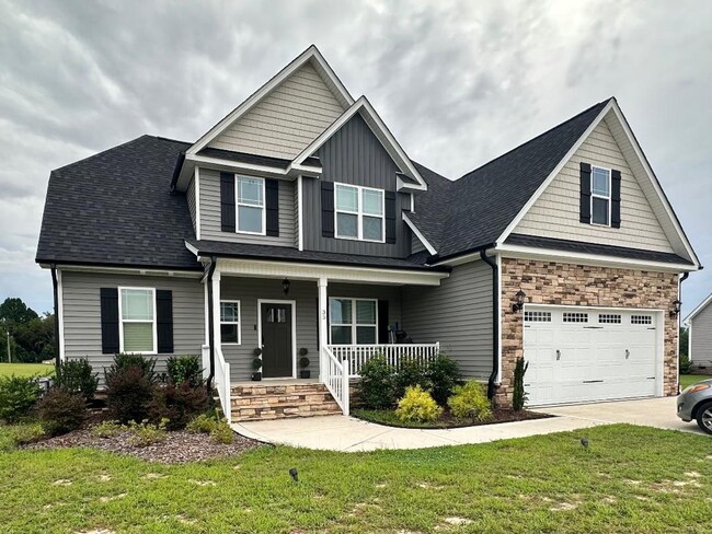 property at 35 Waverly Pond Ln
