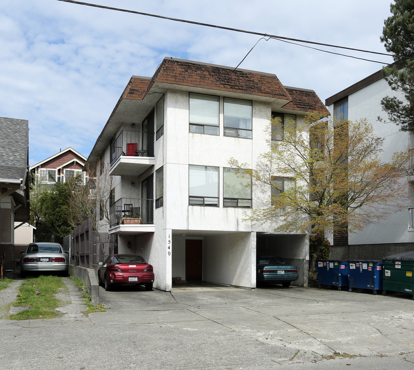 Nordlund Apartments in Seattle, WA - Building Photo