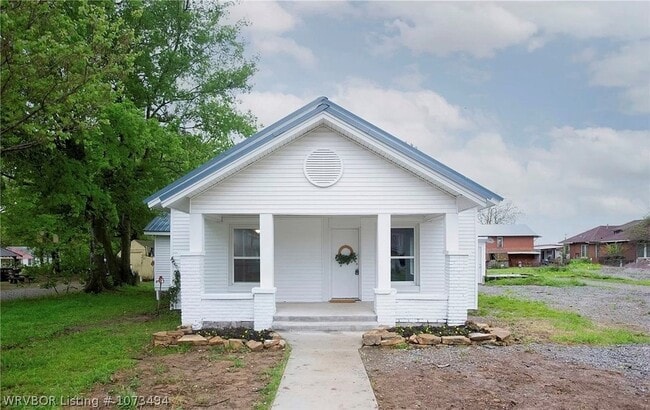property at 110 S 13th St