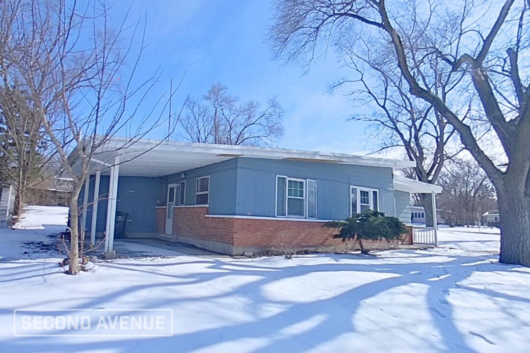 441 Talala St in Park Forest, IL - Building Photo