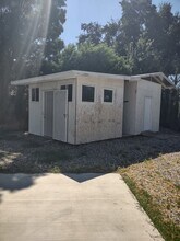 512 De Soto Dr in Hemet, CA - Foto de edificio - Building Photo