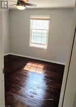 63 Leeper St in St Catharines, ON - Building Photo - Building Photo