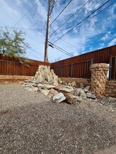 1302 E Roger Rd in Tucson, AZ - Building Photo - Building Photo