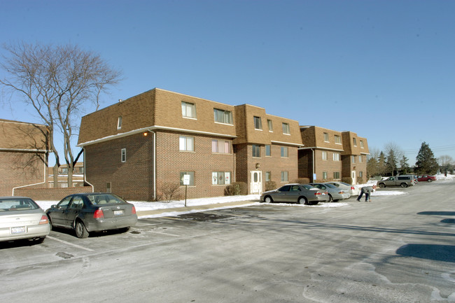 1518 Crimson Ln in Palatine, IL - Foto de edificio - Building Photo