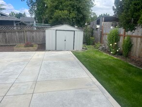 875 Natalie Pl in Enumclaw, WA - Building Photo - Building Photo