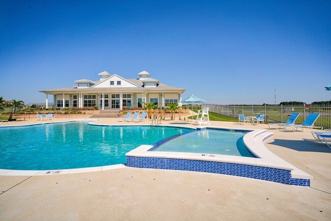 Oceans East in Berlin, MD - Foto de edificio - Building Photo