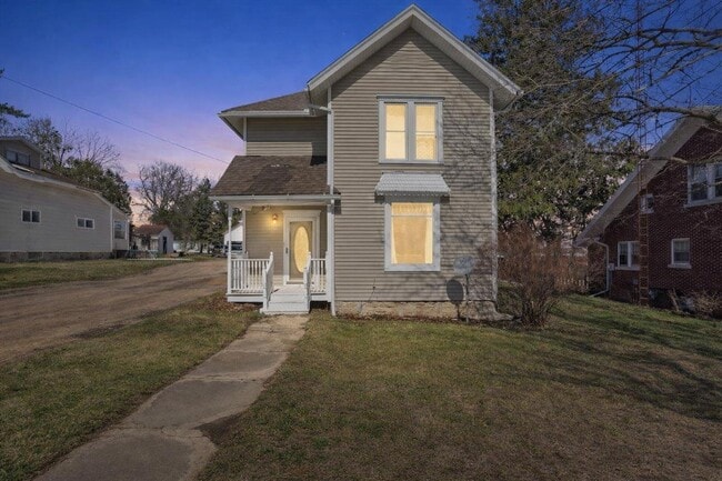 property at 626 E High St