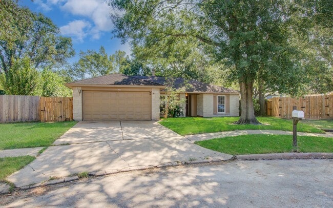 property at 10402 Eagle Glen Dr