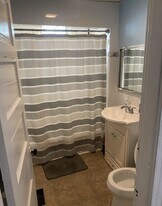 32 Irvington Rd, Unit 2 in Somerville, MA - Building Photo