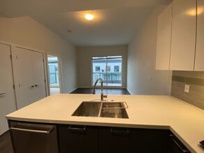 7008 River Pkwy in Richmond, BC - Building Photo - Building Photo