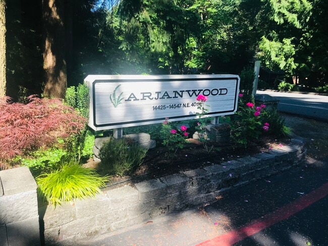 property at 14547 NE 40th St