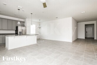 1577 Isleta Lp in Kissimmee, FL - Building Photo - Building Photo