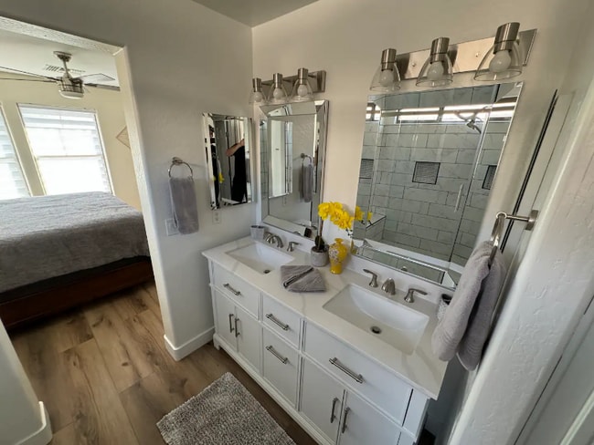 property at 1907 E Emily Ln