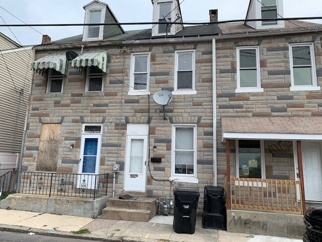 property at 1929 Logan St