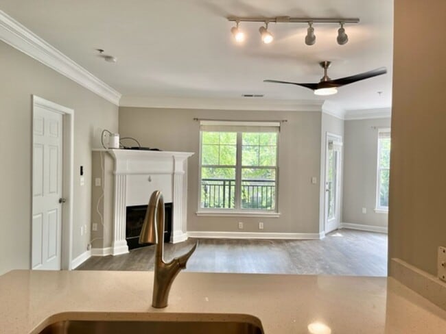 501 Hungerford Dr in Rockville, MD - Building Photo - Building Photo