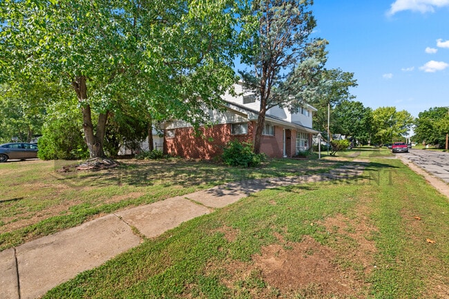 4949 E Orme St in Wichita, KS - Building Photo - Building Photo